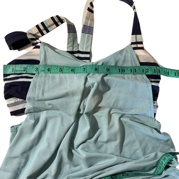 Lululemon Practice Freely Tank size 6 - Picture 11 of 16